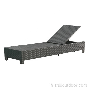 Chaise longue piscine extérieure